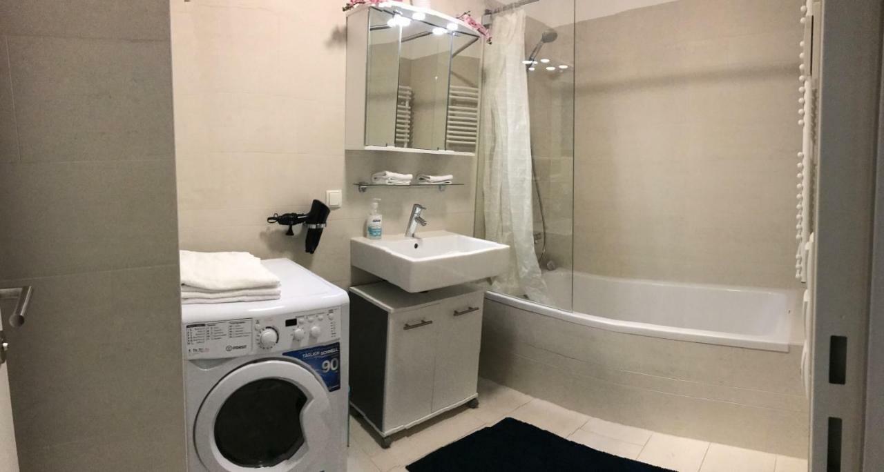 Apartment With Parking On Premise 维也纳 外观 照片
