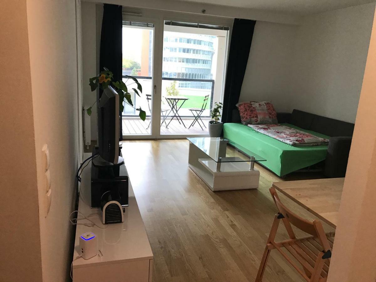 Apartment With Parking On Premise 维也纳 外观 照片