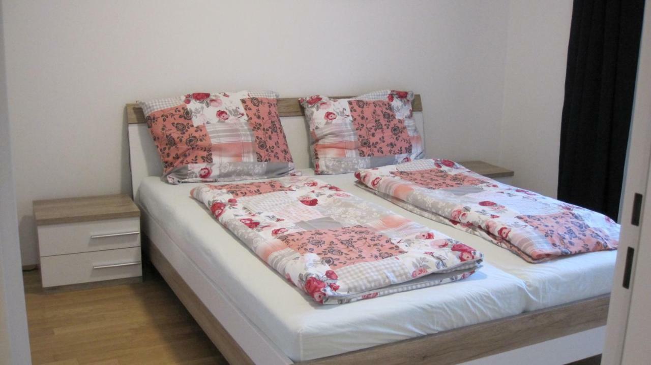 Apartment With Parking On Premise 维也纳 外观 照片